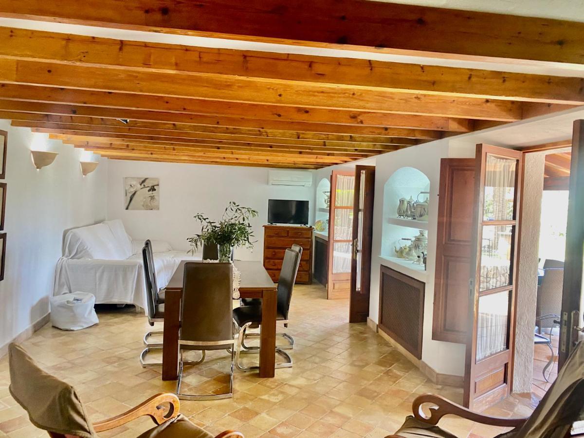 Puerto De Pollensa And Apartments, With Private Mountain Ideal For Runners, Trailers,near Approximately 5 Minutes Walking, Unique Experience In A Ullal Old Typical Mallorca House With Private Mountain And Near To The Beac Port de Pollença