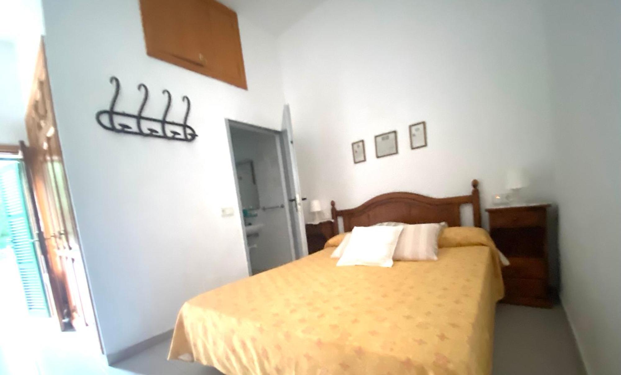 Puerto De Pollensa And Apartments, With Private Mountain Ideal For Runners, Trailers,near Approximately 5 Minutes Walking, Unique Experience In A Ullal Old Typical Mallorca House With Private Mountain And Near To The Beac * Port de Pollença