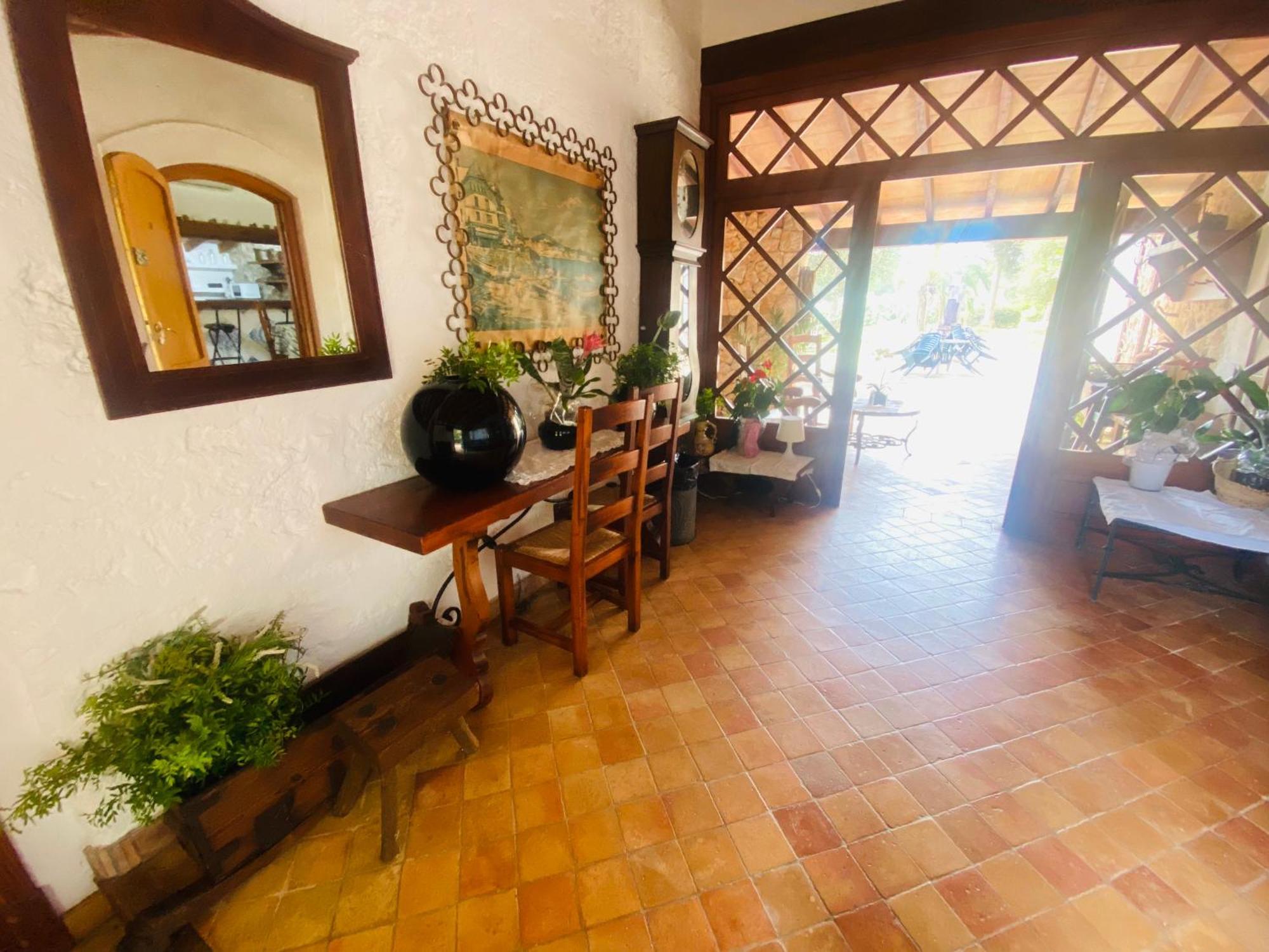 Puerto De Pollensa And Apartments, With Private Mountain Ideal For Runners, Trailers,near Approximately 5 Minutes Walking, Unique Experience In A Ullal Old Typical Mallorca House With Private Mountain And Near To The Beac Appartement Port de Pollença