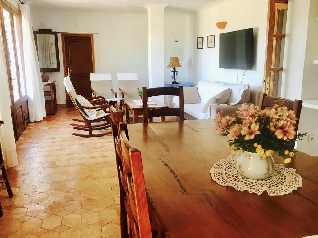 Puerto De Pollensa And Apartments, With Private Mountain Ideal For Runners, Trailers,near Approximately 5 Minutes Walking, Unique Experience In A Ullal Old Typical Mallorca House With Private Mountain And Near To The Beac *