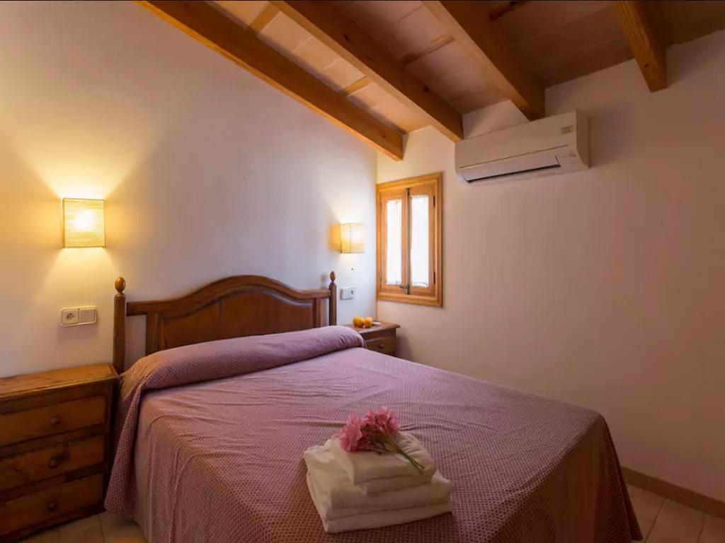 Puerto De Pollensa And Apartments, With Private Mountain Ideal For Runners, Trailers,near Approximately 5 Minutes Walking, Unique Experience In A Ullal Old Typical Mallorca House With Private Mountain And Near To The Beac
