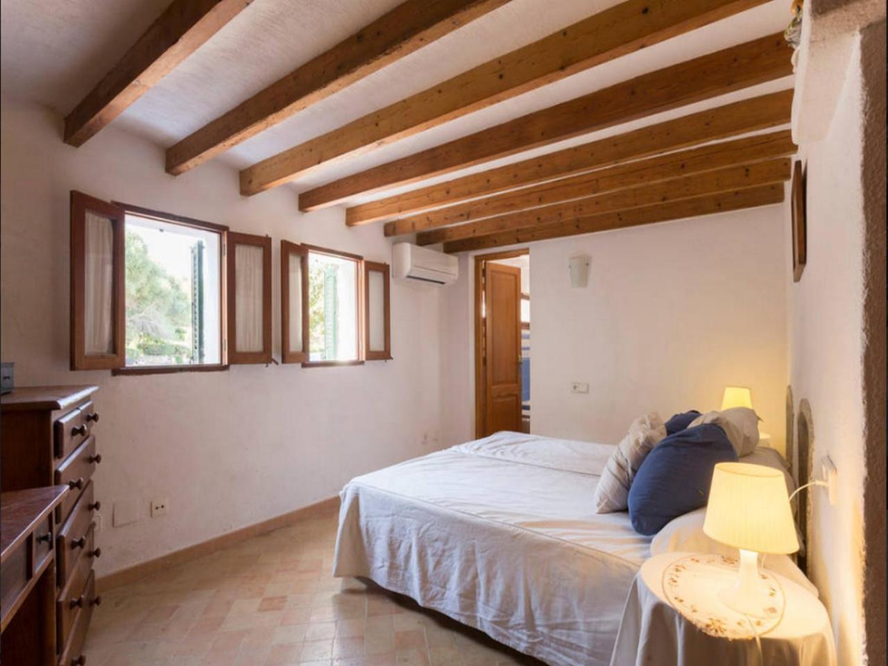 Puerto De Pollensa And Apartments, With Private Mountain Ideal For Runners, Trailers,near Approximately 5 Minutes Walking, Unique Experience In A Ullal Old Typical Mallorca House With Private Mountain And Near To The Beac Appartement Port de Pollença